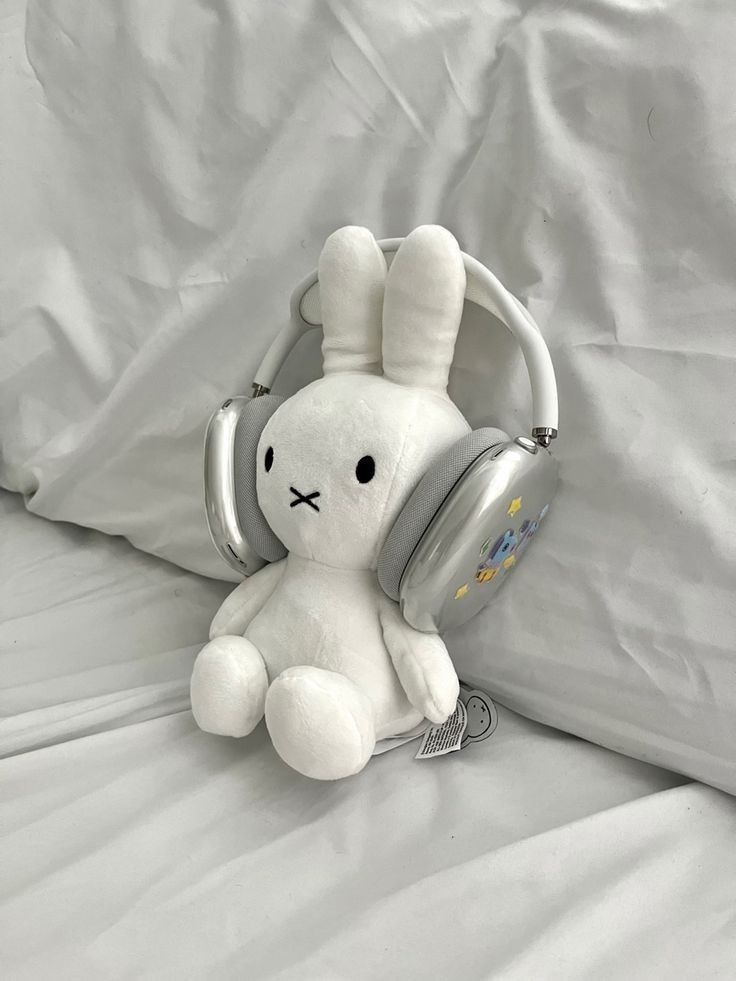 cute rabbit websites