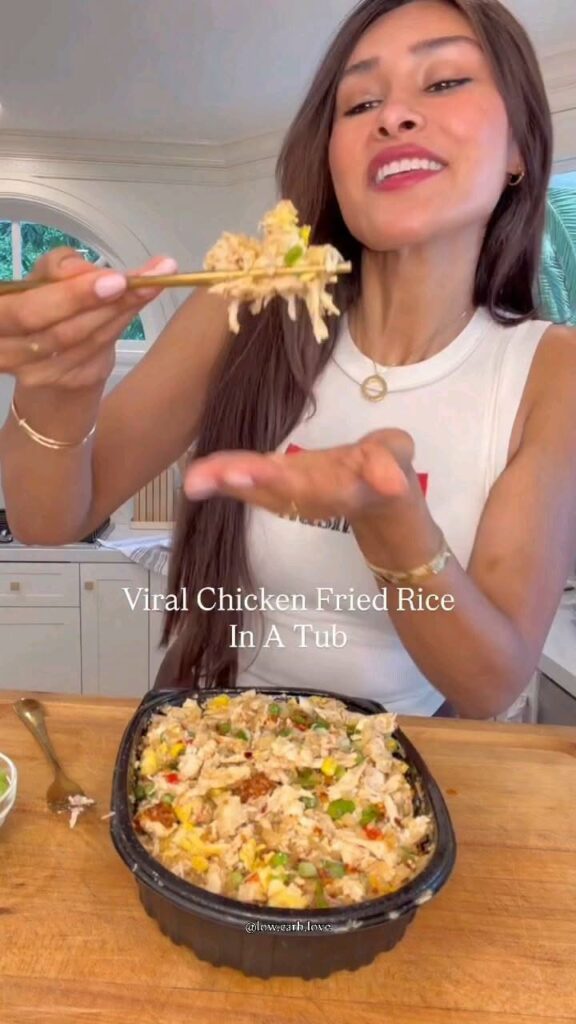 Viral Chicken Fried Rice in a Tub – 30-Minute Easy Dinner